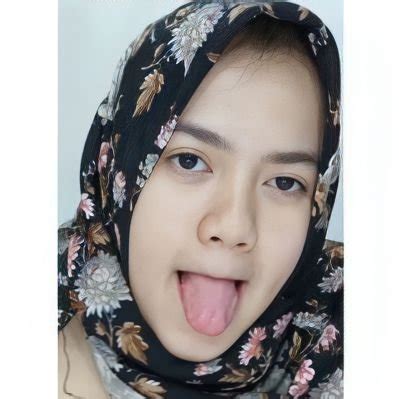 twitter liveomek